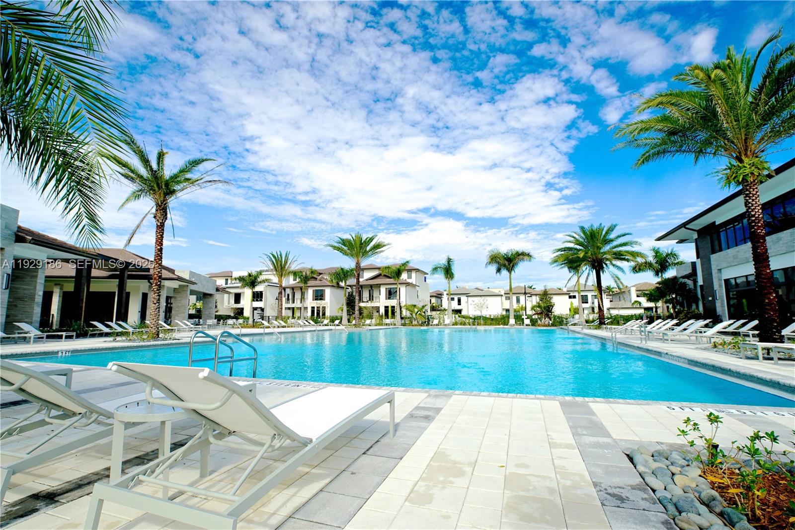 4654 NW 84th Ave Doral, FL 33166