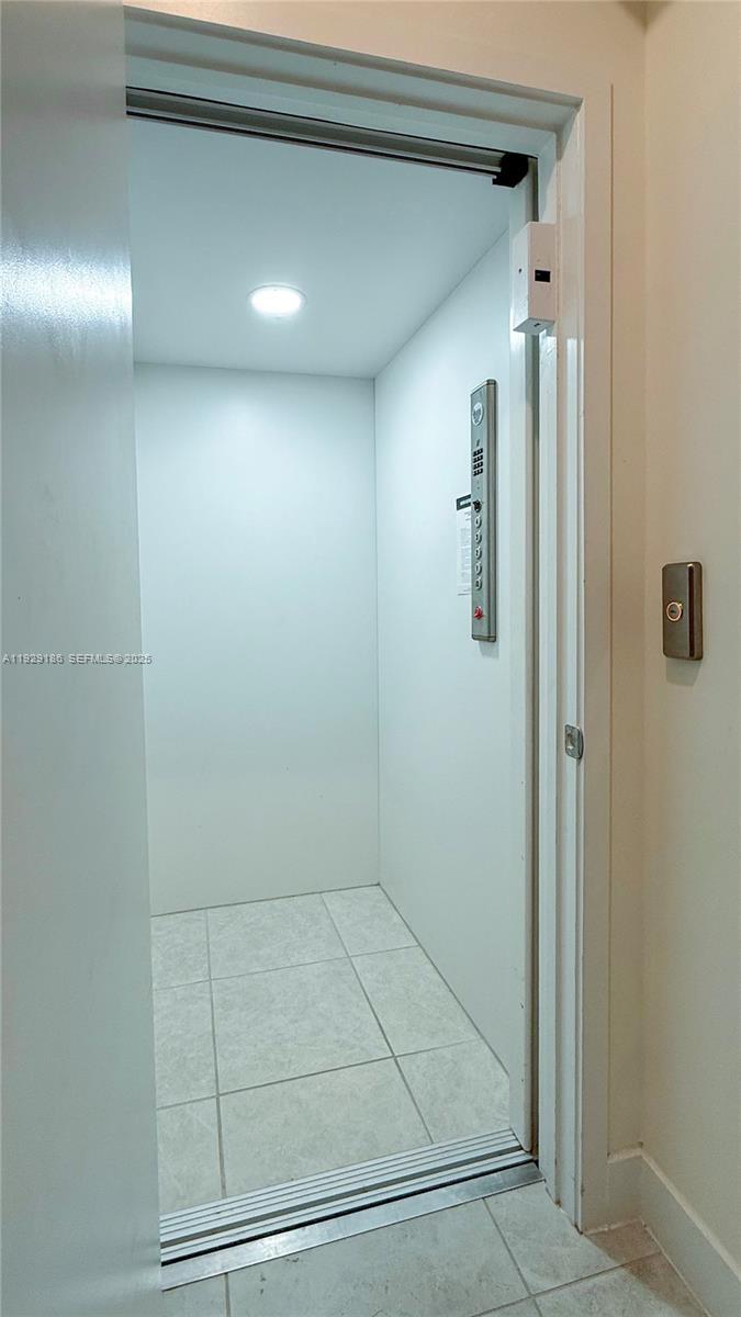 4654 NW 84th Ave Doral, FL 33166