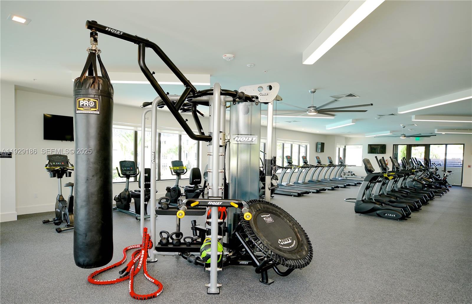 4654 NW 84th Ave Doral, FL 33166