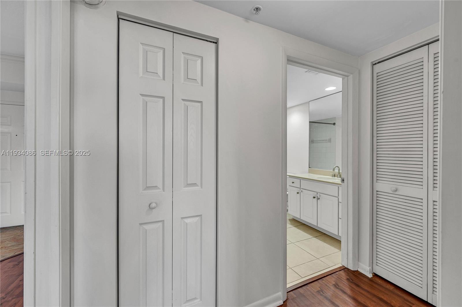 image Cite on the Bay East31