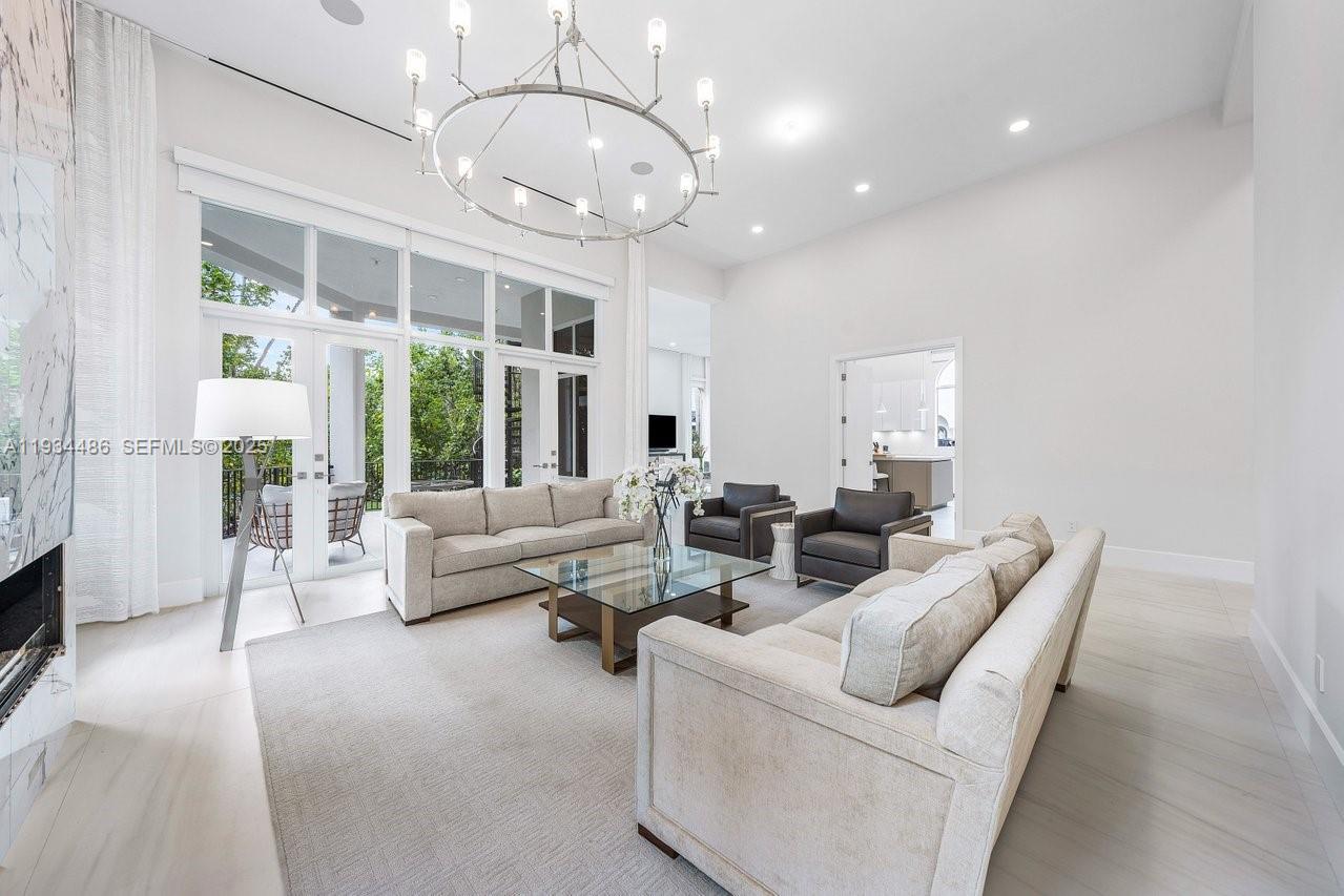 3912 Island Estates Dr Aventura, FL 33160