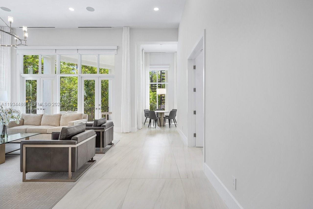 3912 Island Estates Dr Aventura, FL 33160