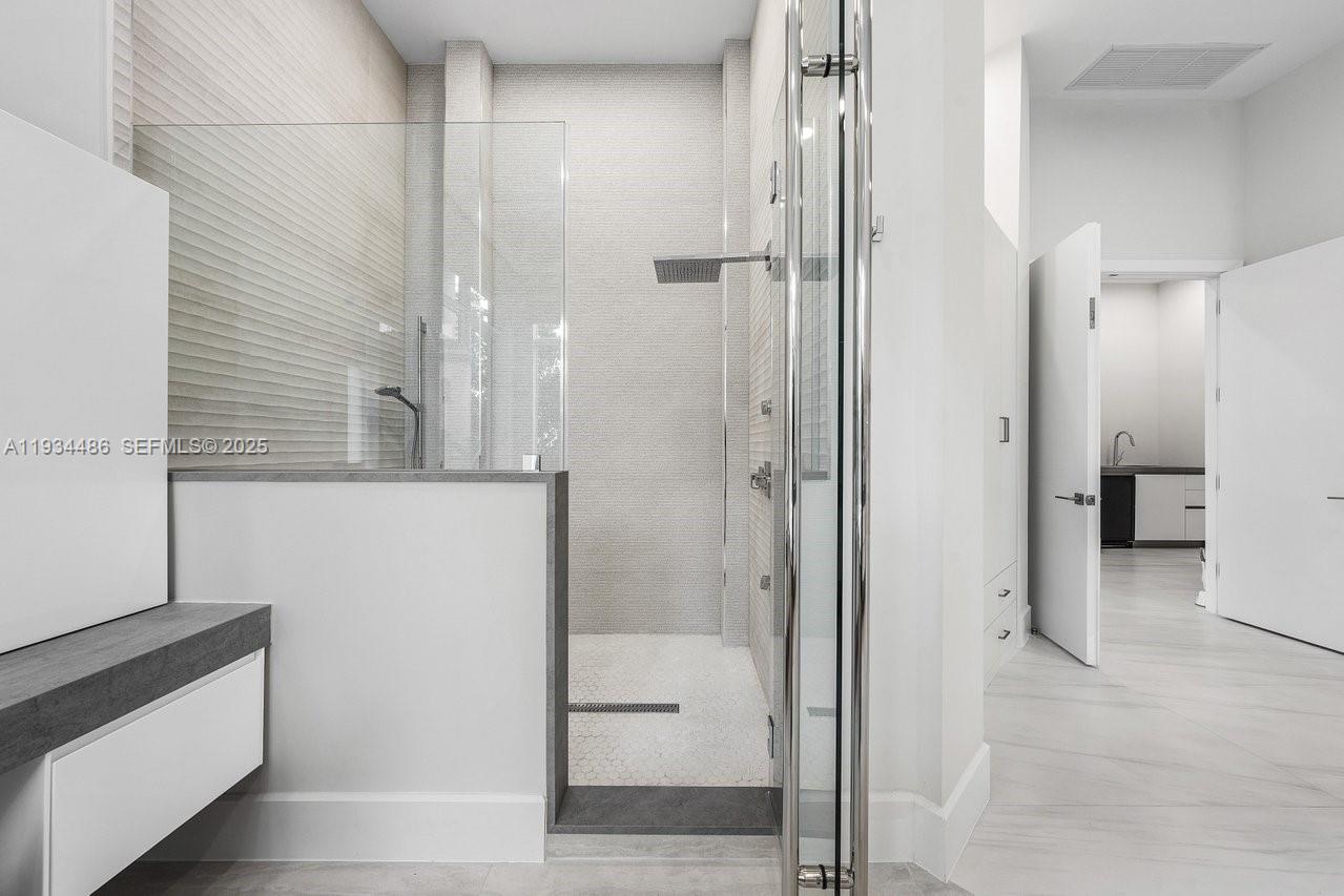 3912 Island Estates Dr Aventura, FL 33160