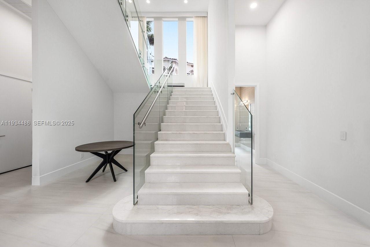 3912 Island Estates Dr Aventura, FL 33160