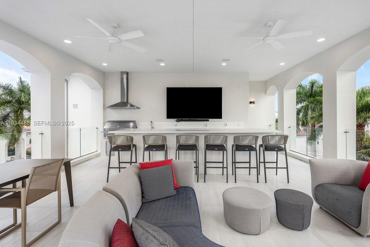 3912 Island Estates Dr Aventura, FL 33160