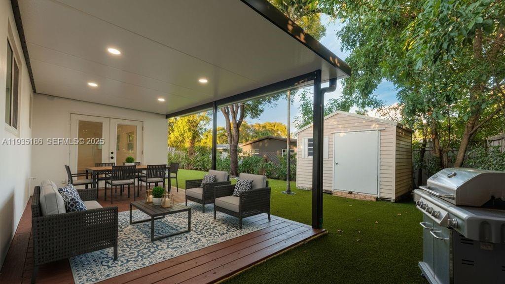 256 NW 78th Ter Margate, FL 33063