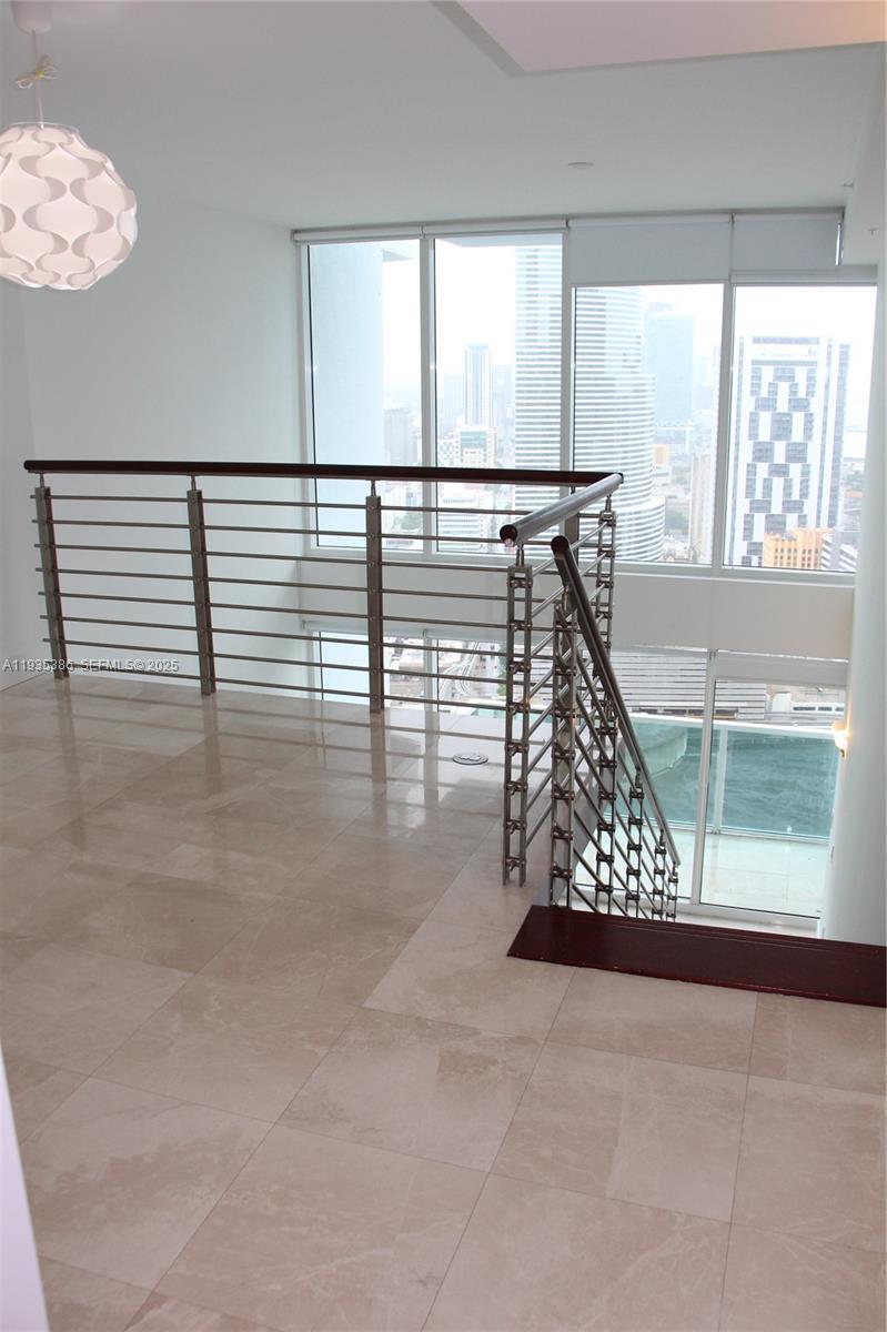 image Brickell on the River South24