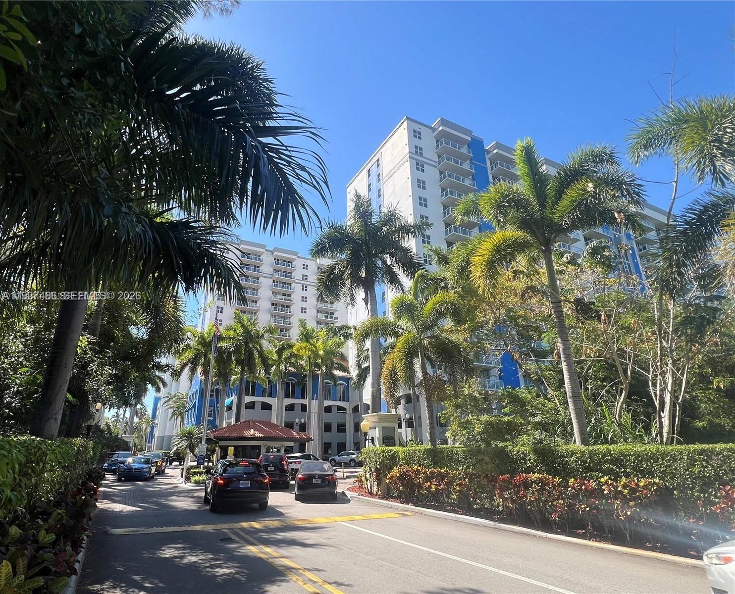 5091 NW 7th St #PH-10