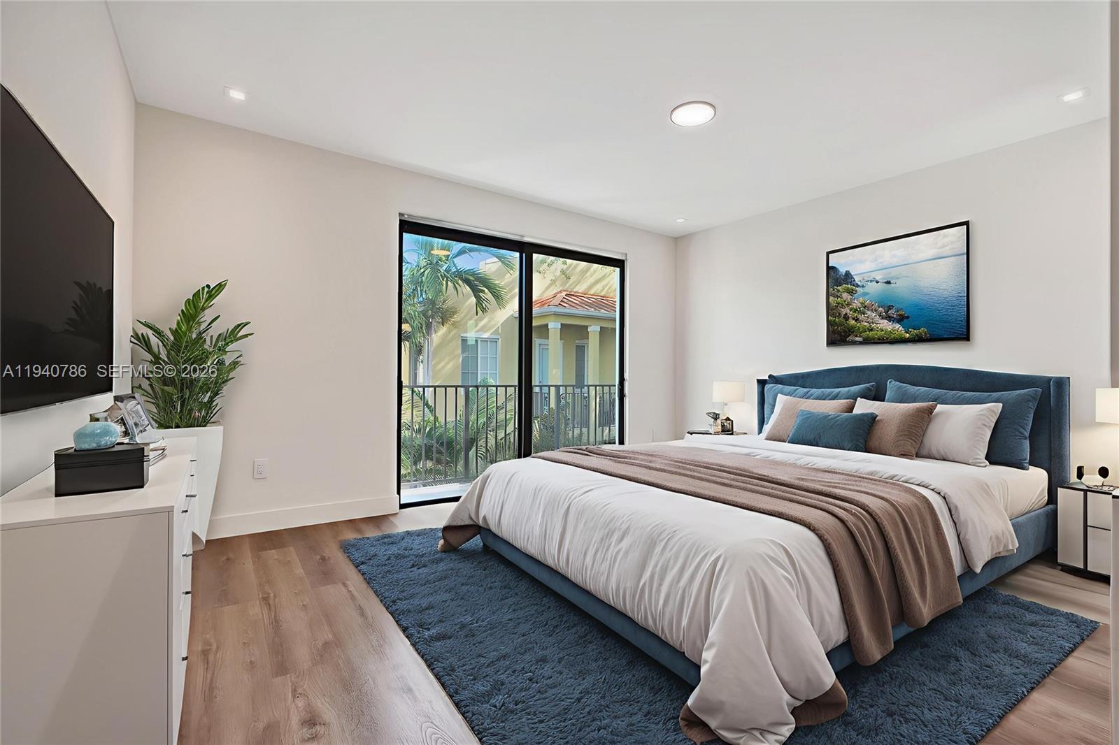 3073 Hibiscus St Miami, FL 33133