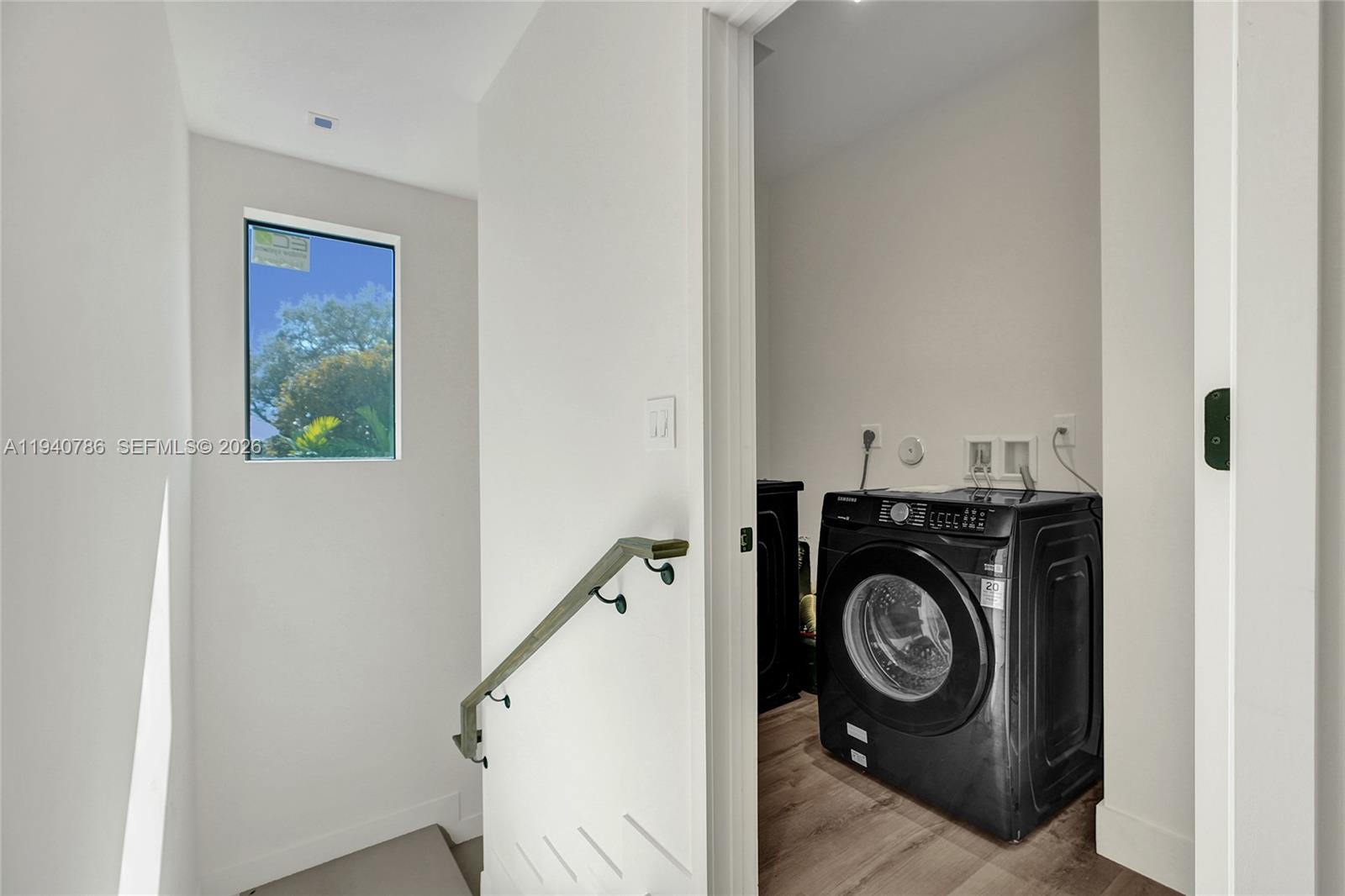 3073 Hibiscus St Miami, FL 33133