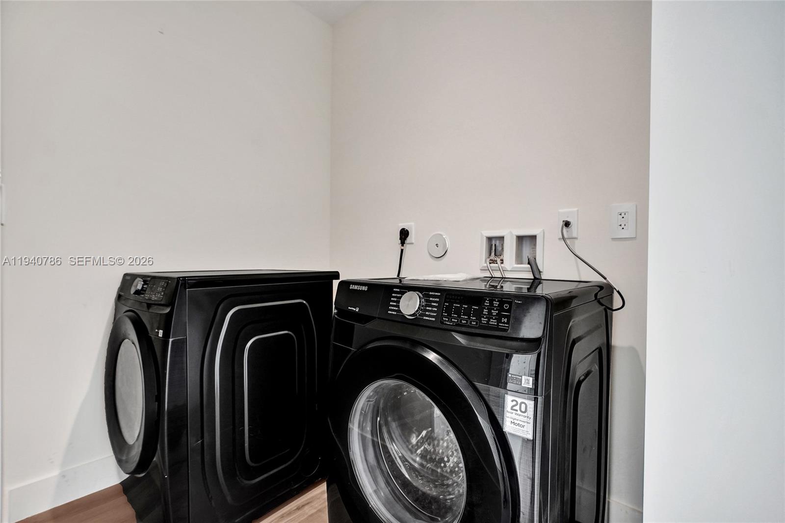 3073 Hibiscus St Miami, FL 33133