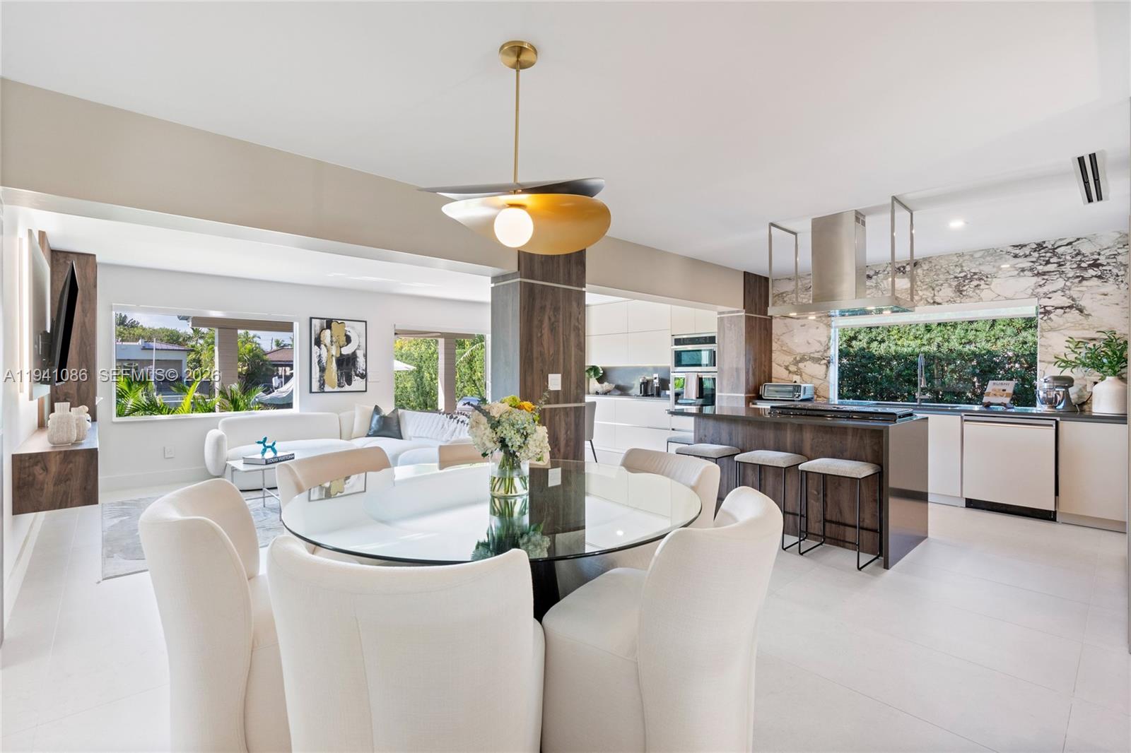 7810 Hawthorne Ave Miami Beach, FL 33141