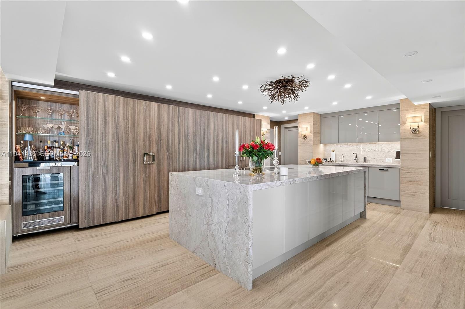 image Bal Harbour 101 Condo11