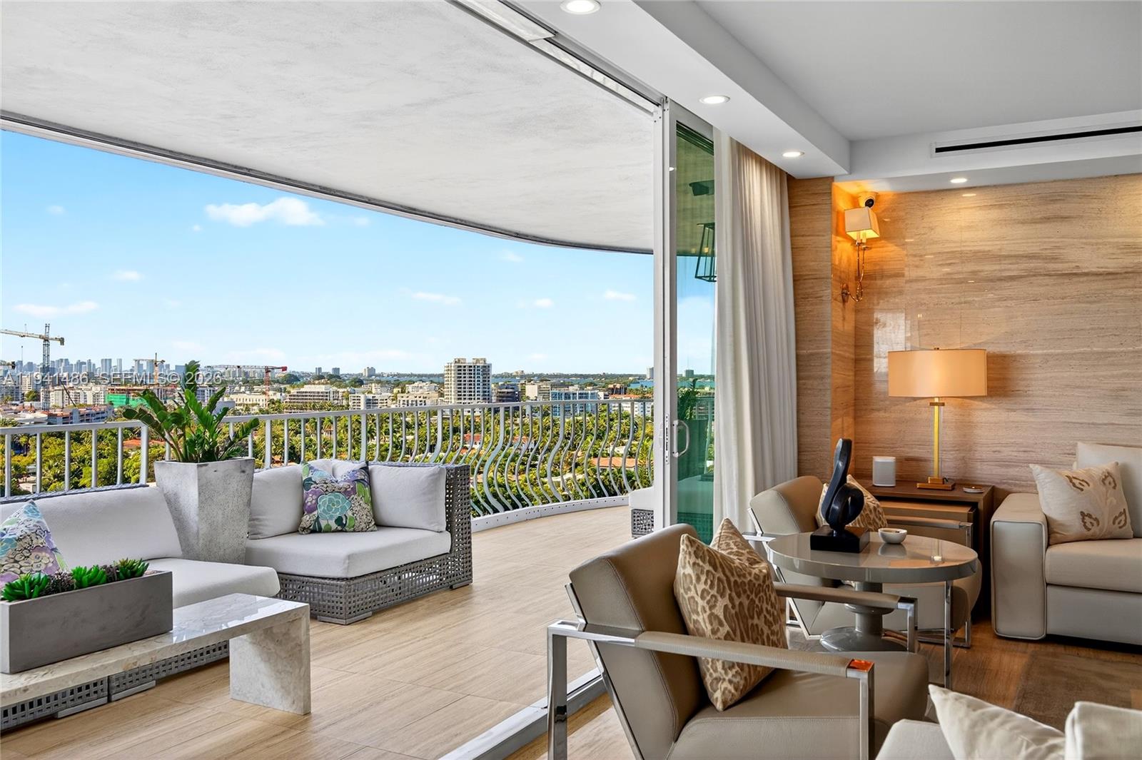 image Bal Harbour 101 Condo1