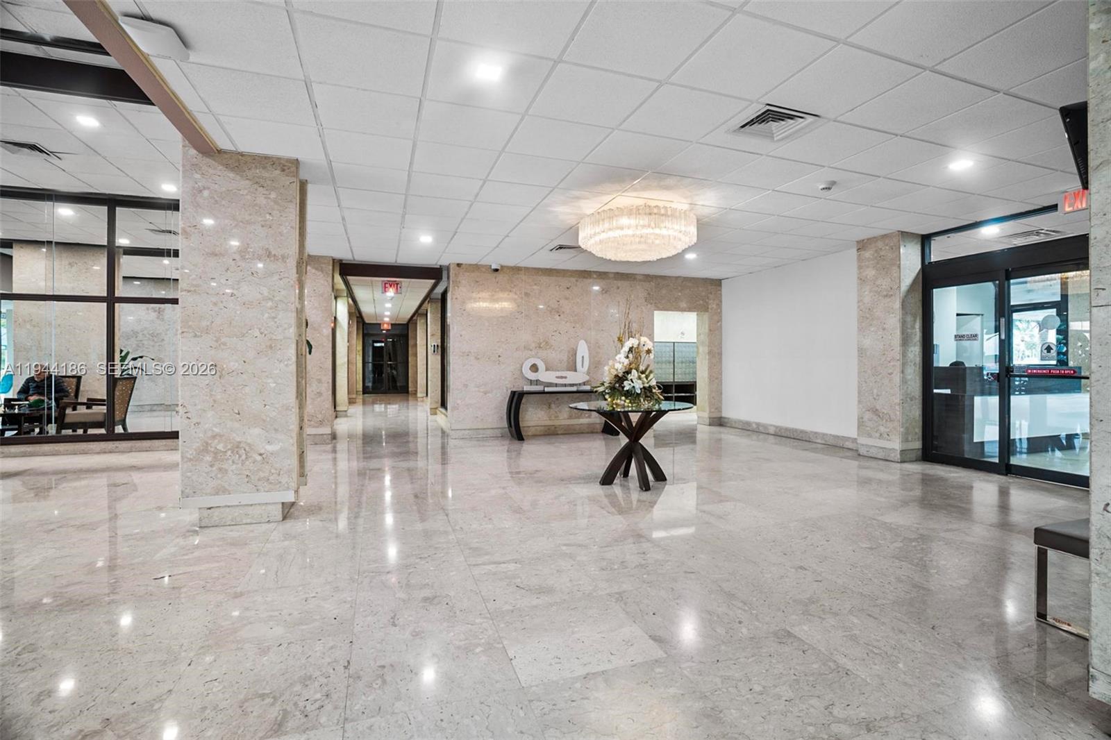 300 Bayview Dr #2108 Sunny Isles Beach, FL 33160