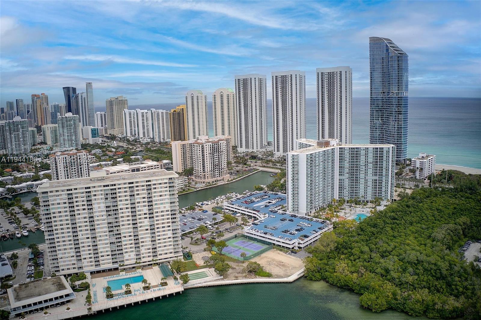 300 Bayview Dr #2108 Sunny Isles Beach, FL 33160