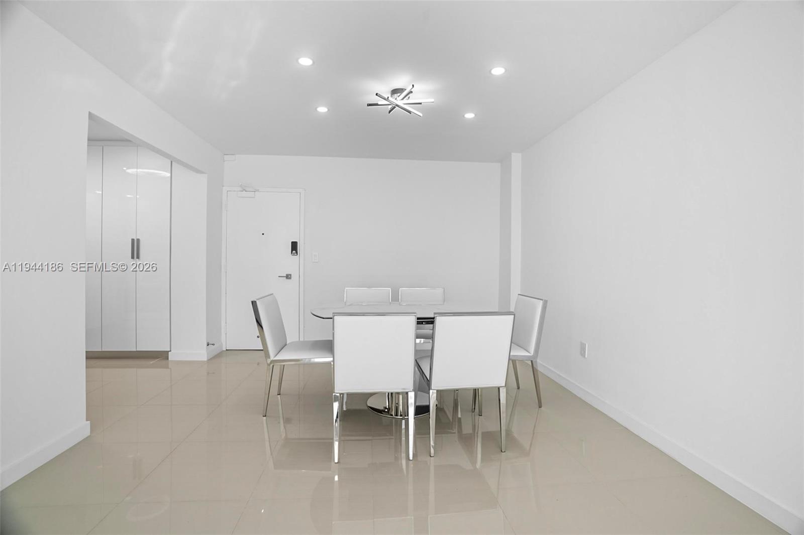 300 Bayview Dr #2108 Sunny Isles Beach, FL 33160