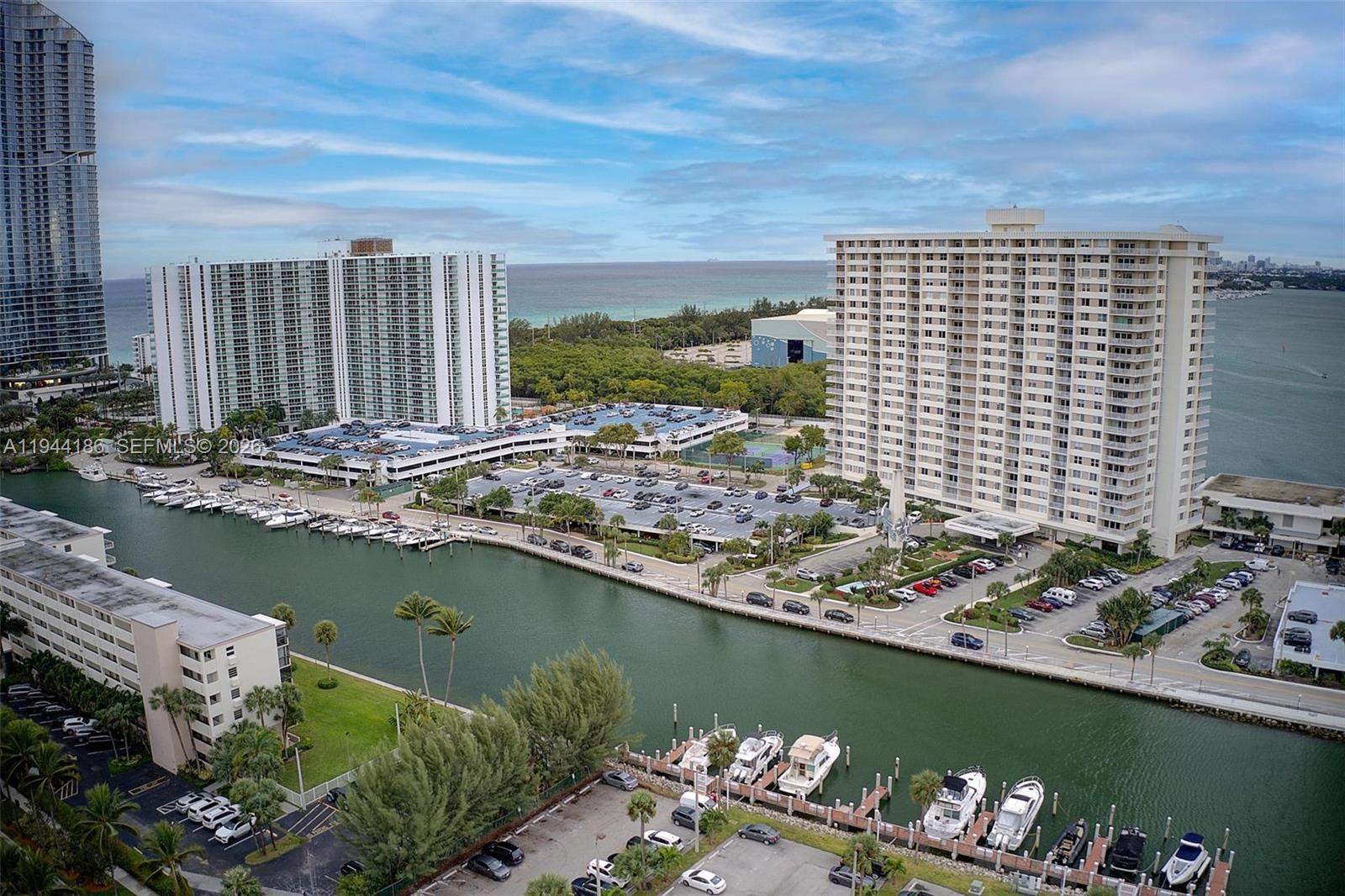 300 Bayview Dr #2108 Sunny Isles Beach, FL 33160