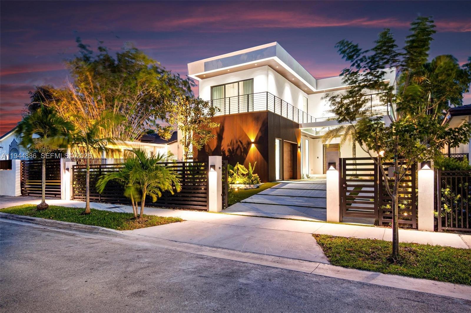 1344 SW 16th St Miami, FL 33145