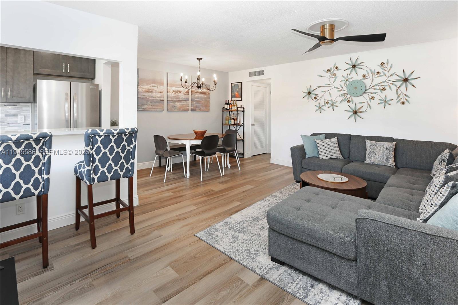 5300 Washington St #E207