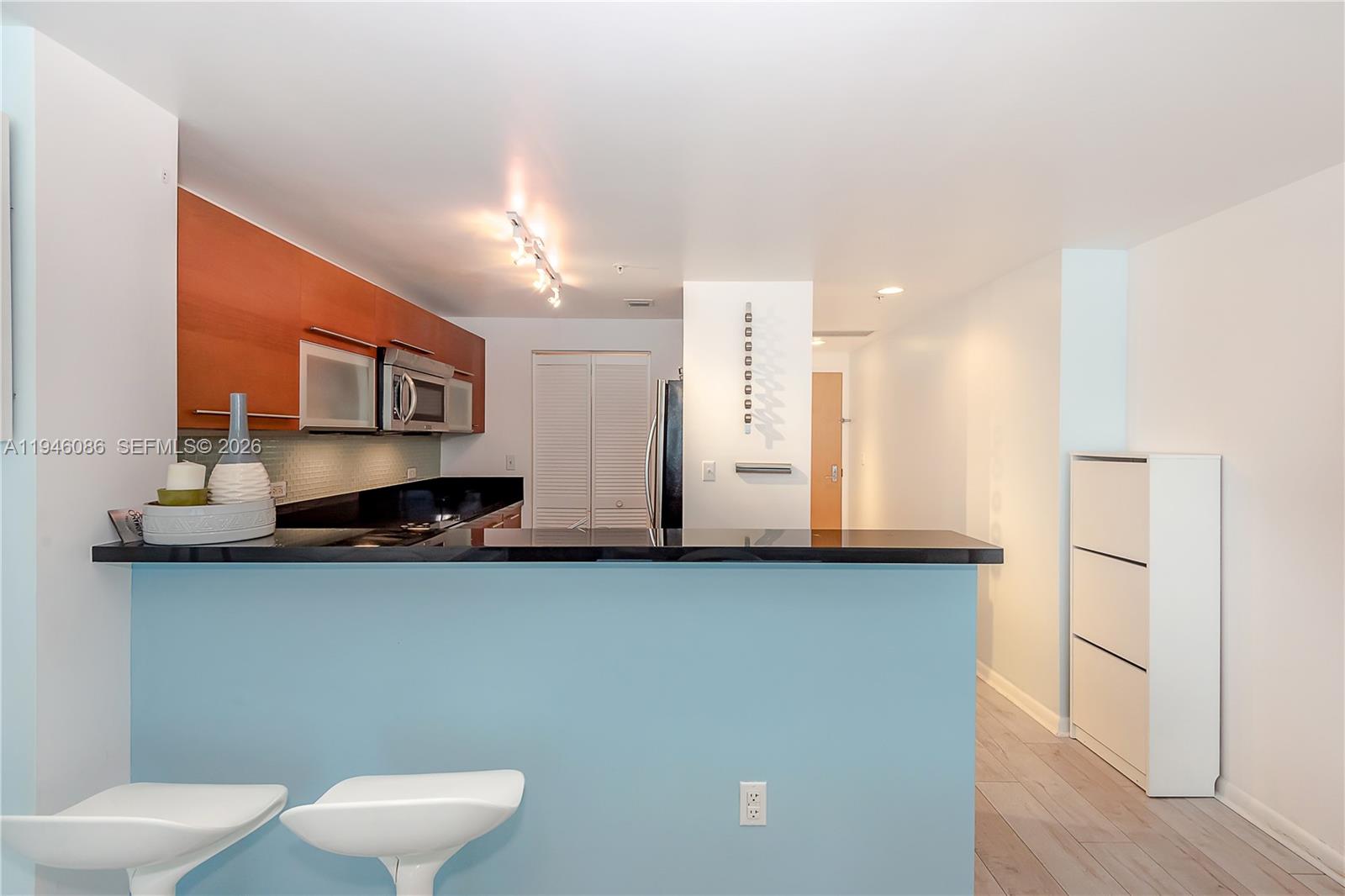 image Vizcayne South6