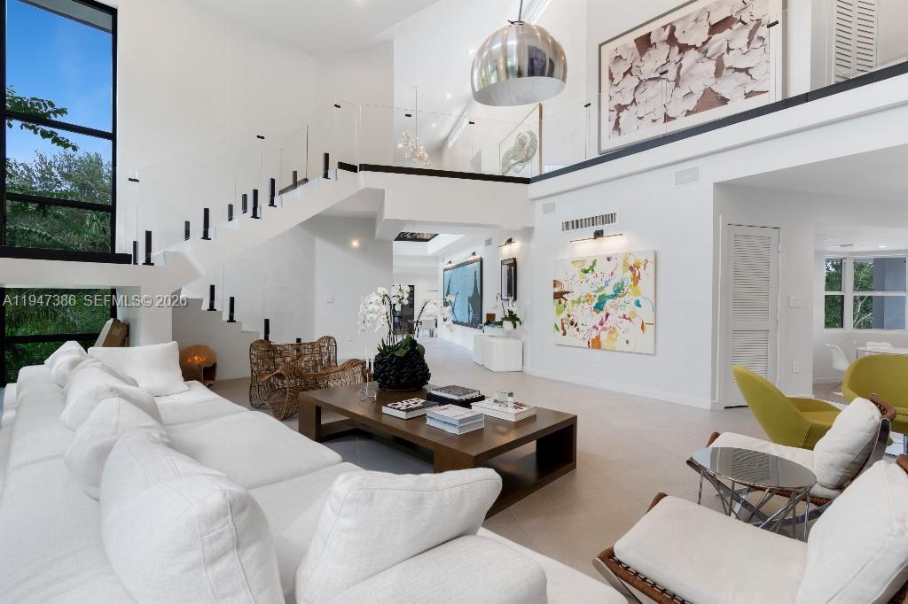 325 Campana Ave Coral Gables, FL 33156