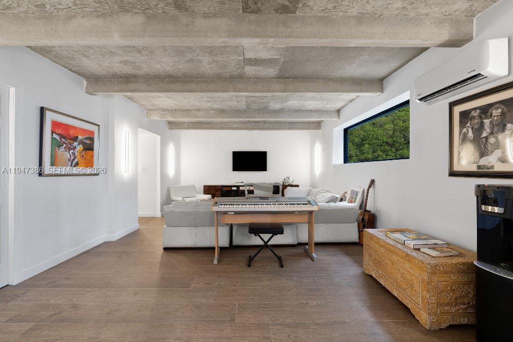 325 Campana Ave Coral Gables, FL 33156