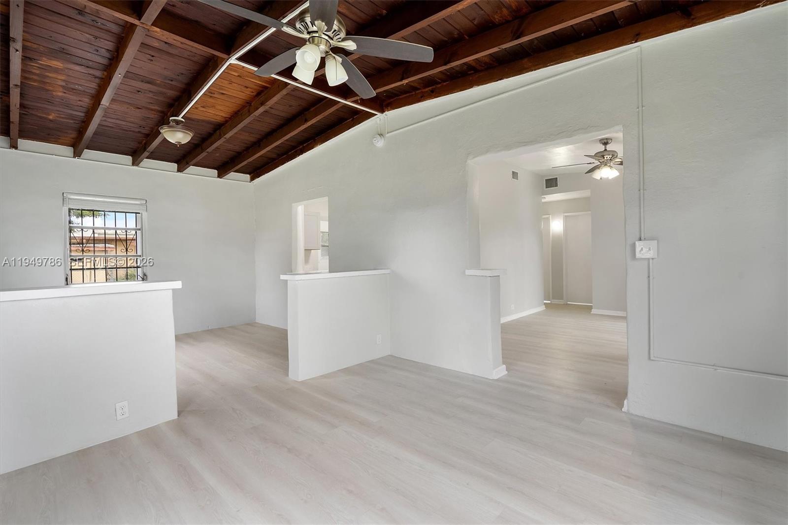 2201 NW 166th St Miami Gardens, FL 33054