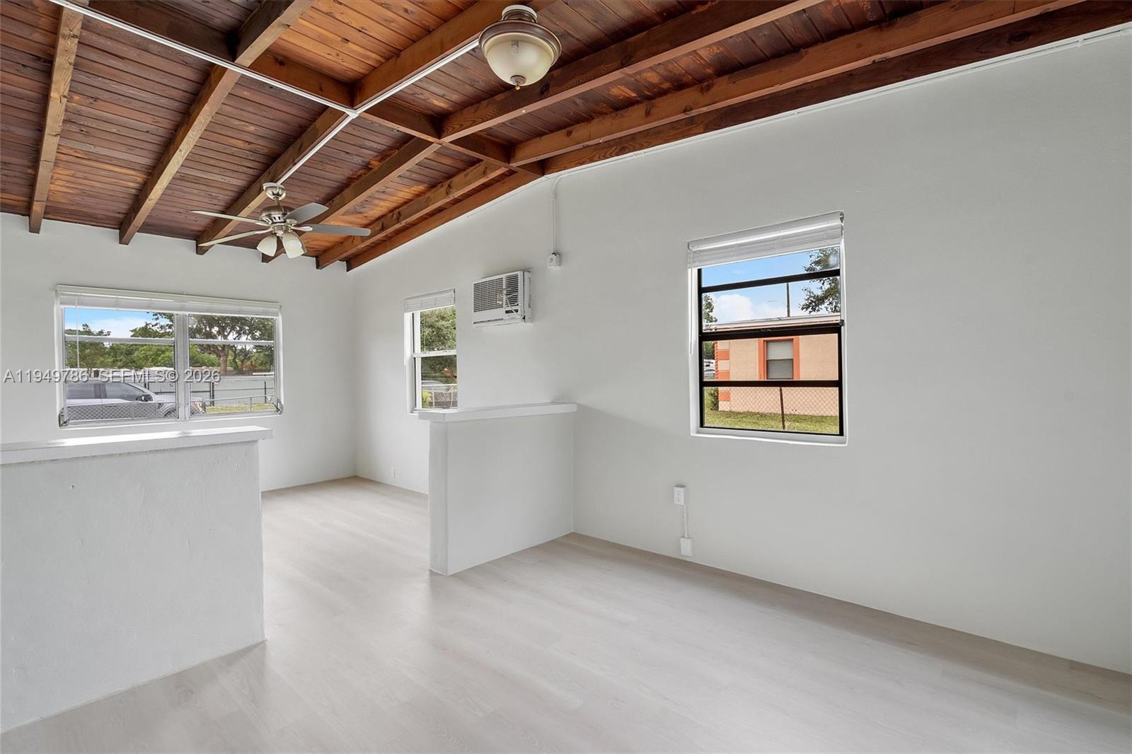 2201 NW 166th St Miami Gardens, FL 33054