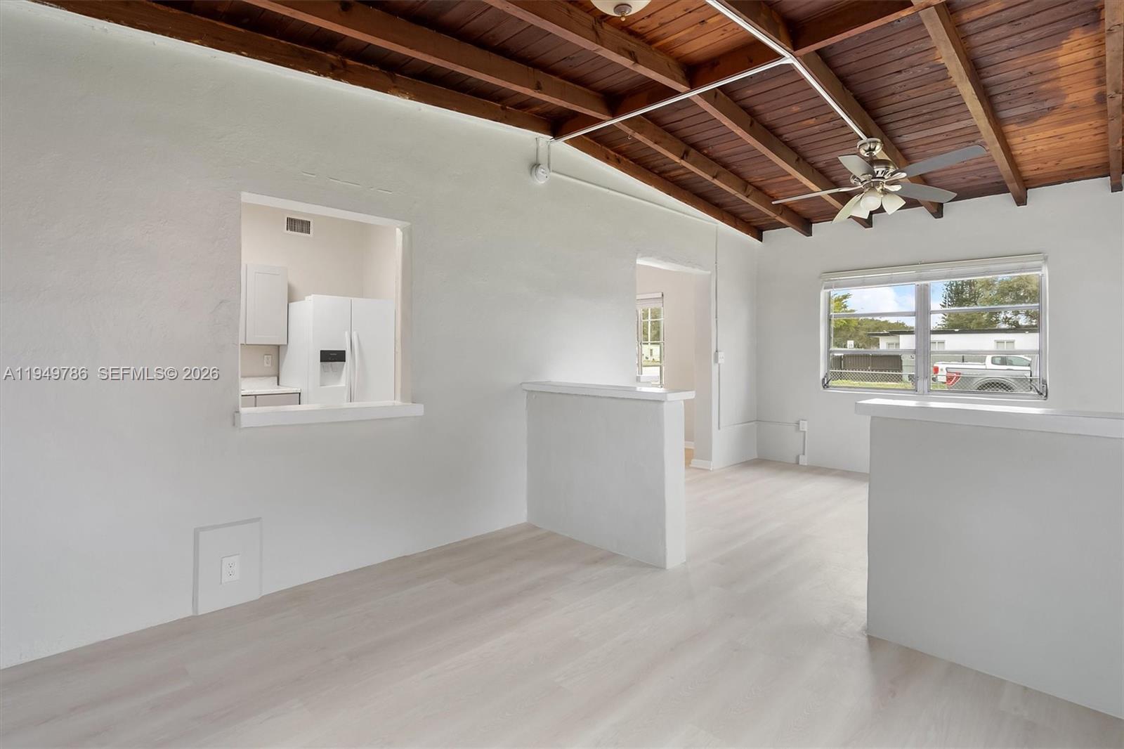 2201 NW 166th St Miami Gardens, FL 33054