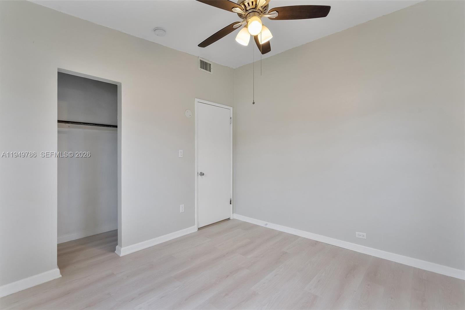 2201 NW 166th St Miami Gardens, FL 33054