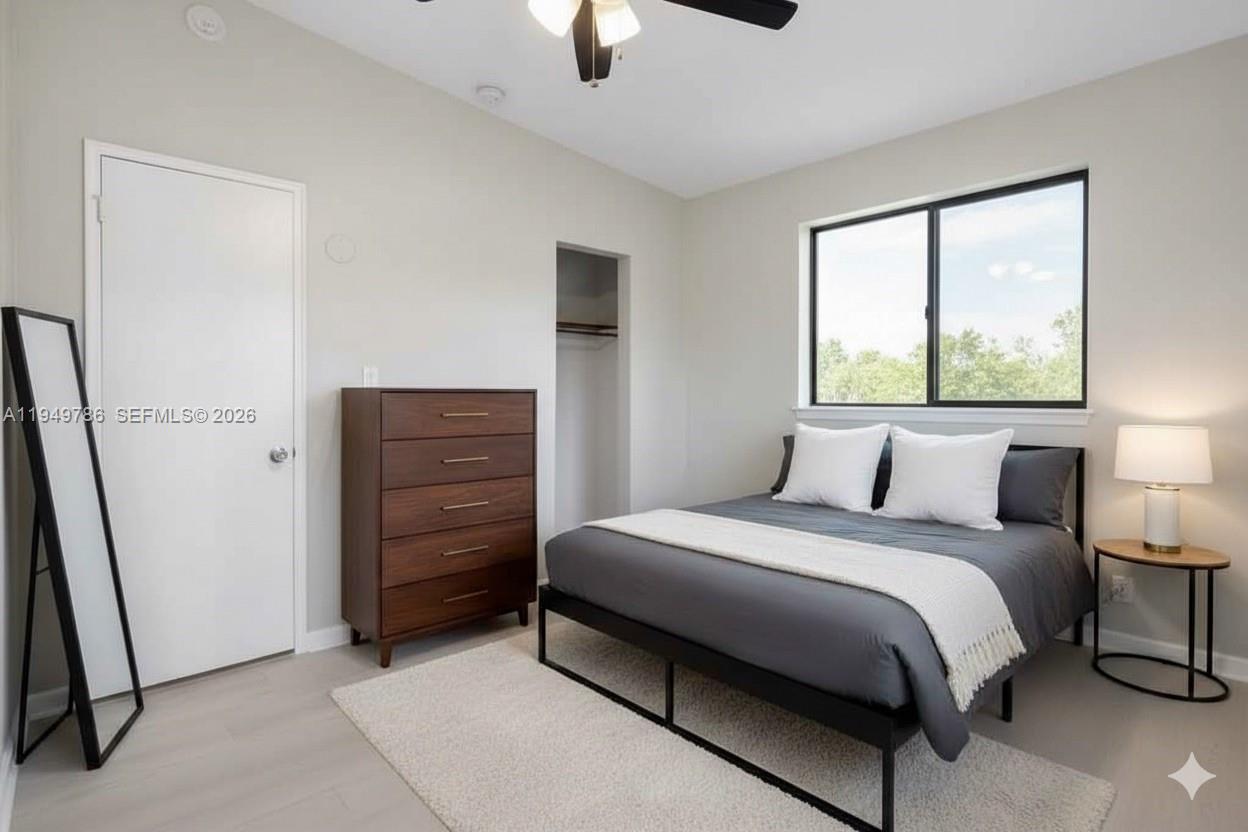 2201 NW 166th St Miami Gardens, FL 33054