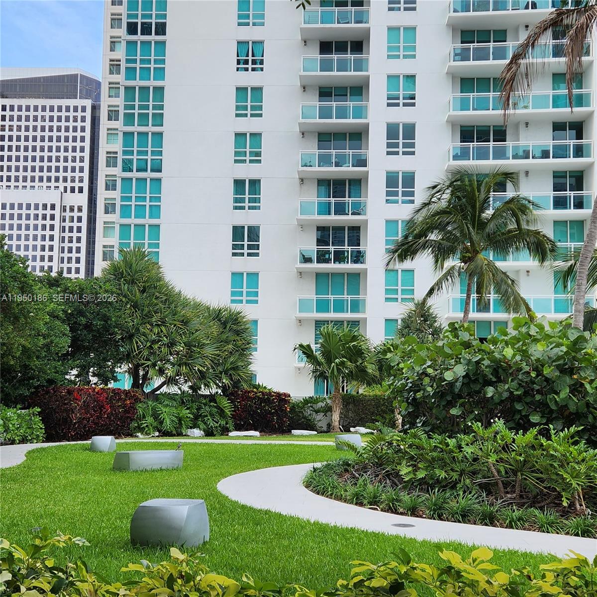 image The Plaza on Brickell East37