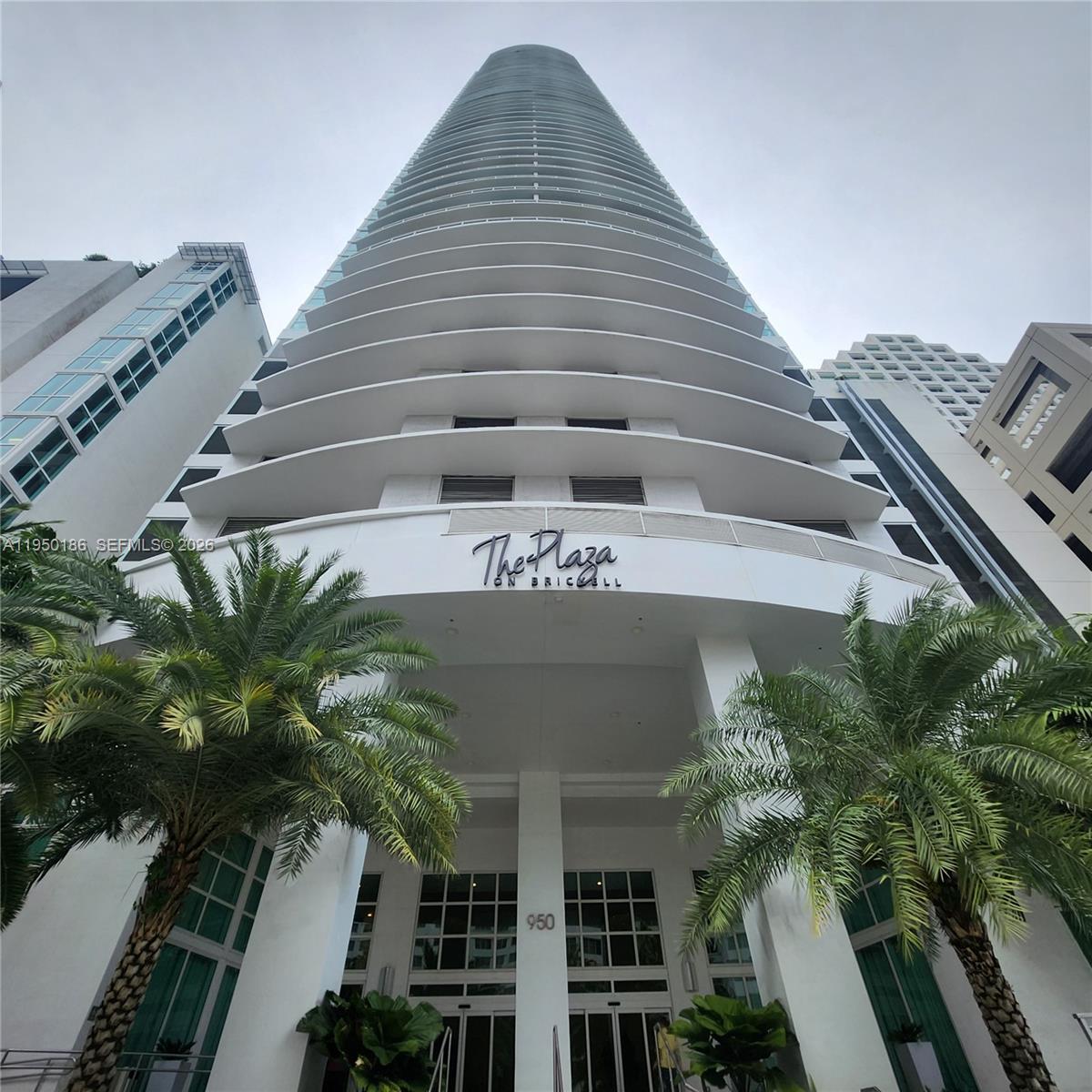 image The Plaza on Brickell East3