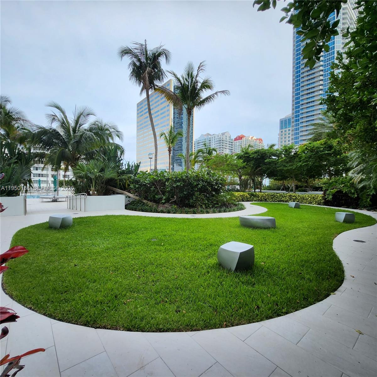 image The Plaza on Brickell East39
