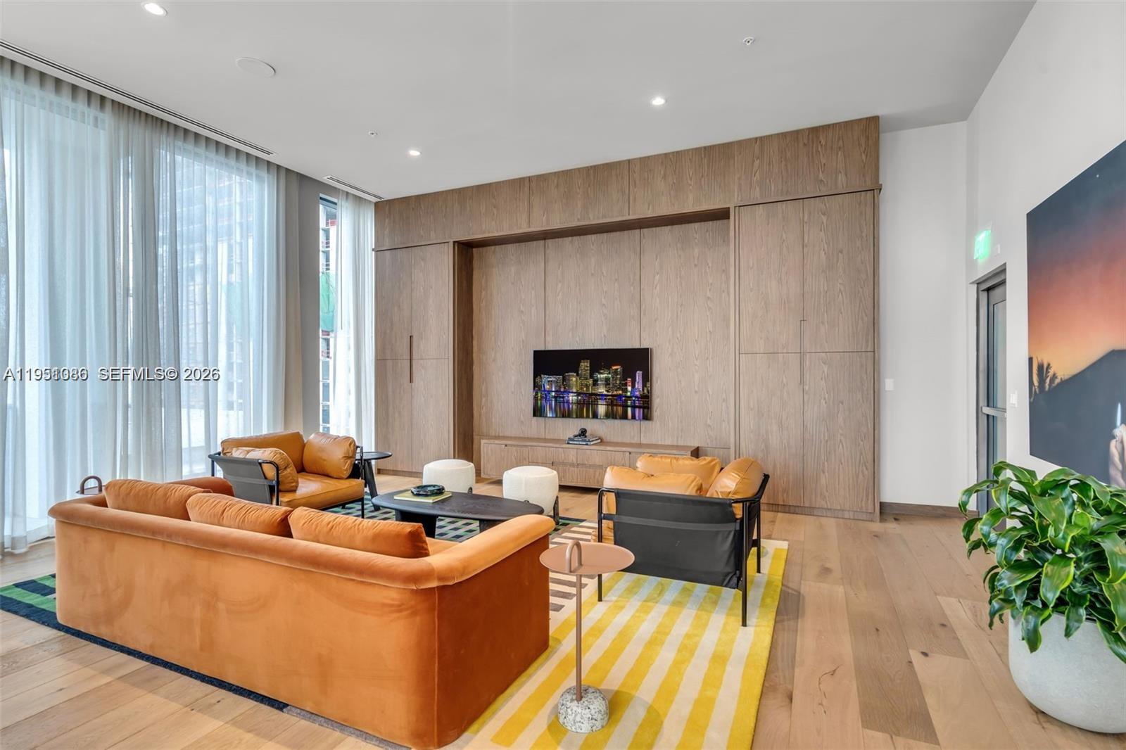 image The Crosby Miami Worldcenter20