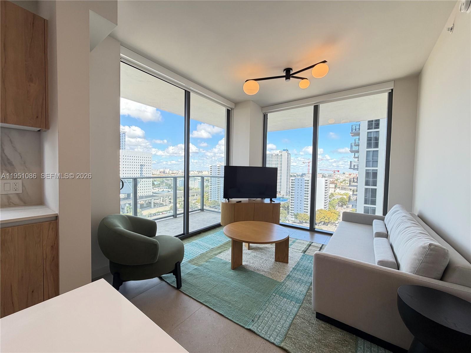 image The Crosby Miami Worldcenter3