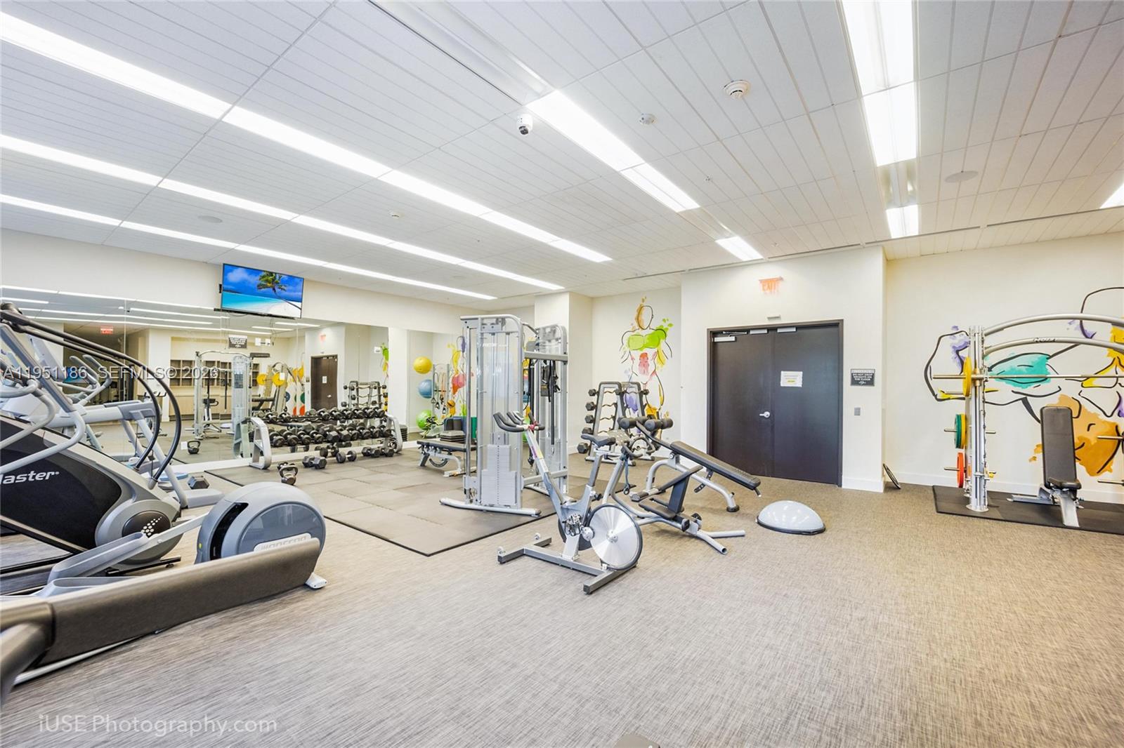 image Nine at Mary Brickell Village13