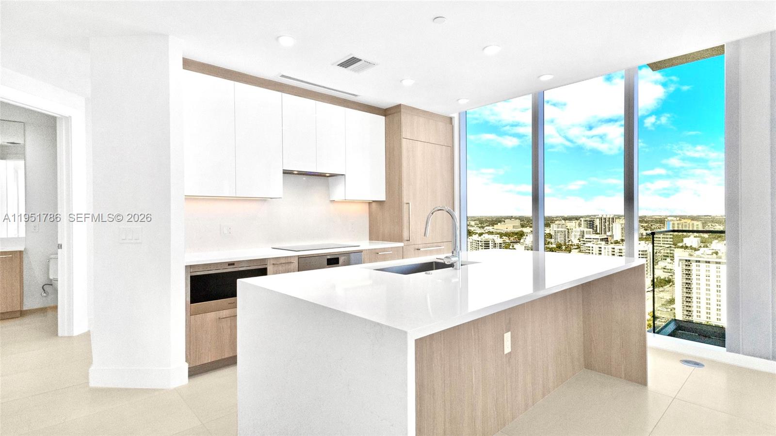 153 N Seabreeze Blvd #2105-S Fort Lauderdale, FL 33304