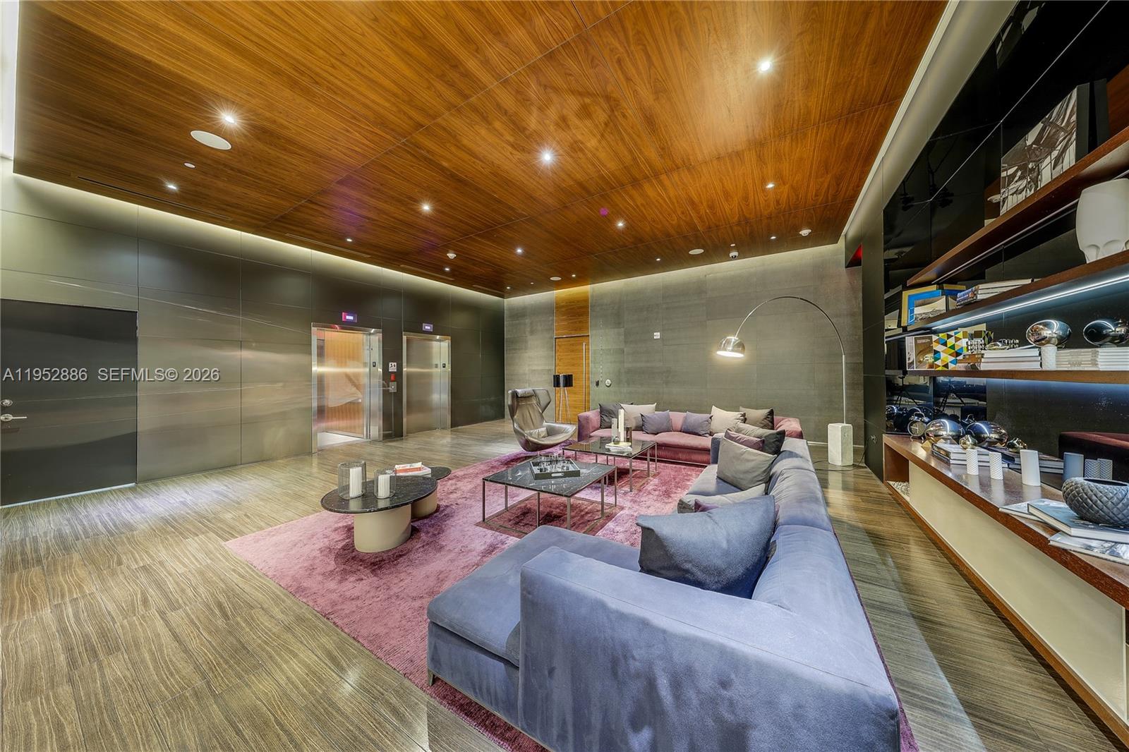 image Reach Brickell City Centre21