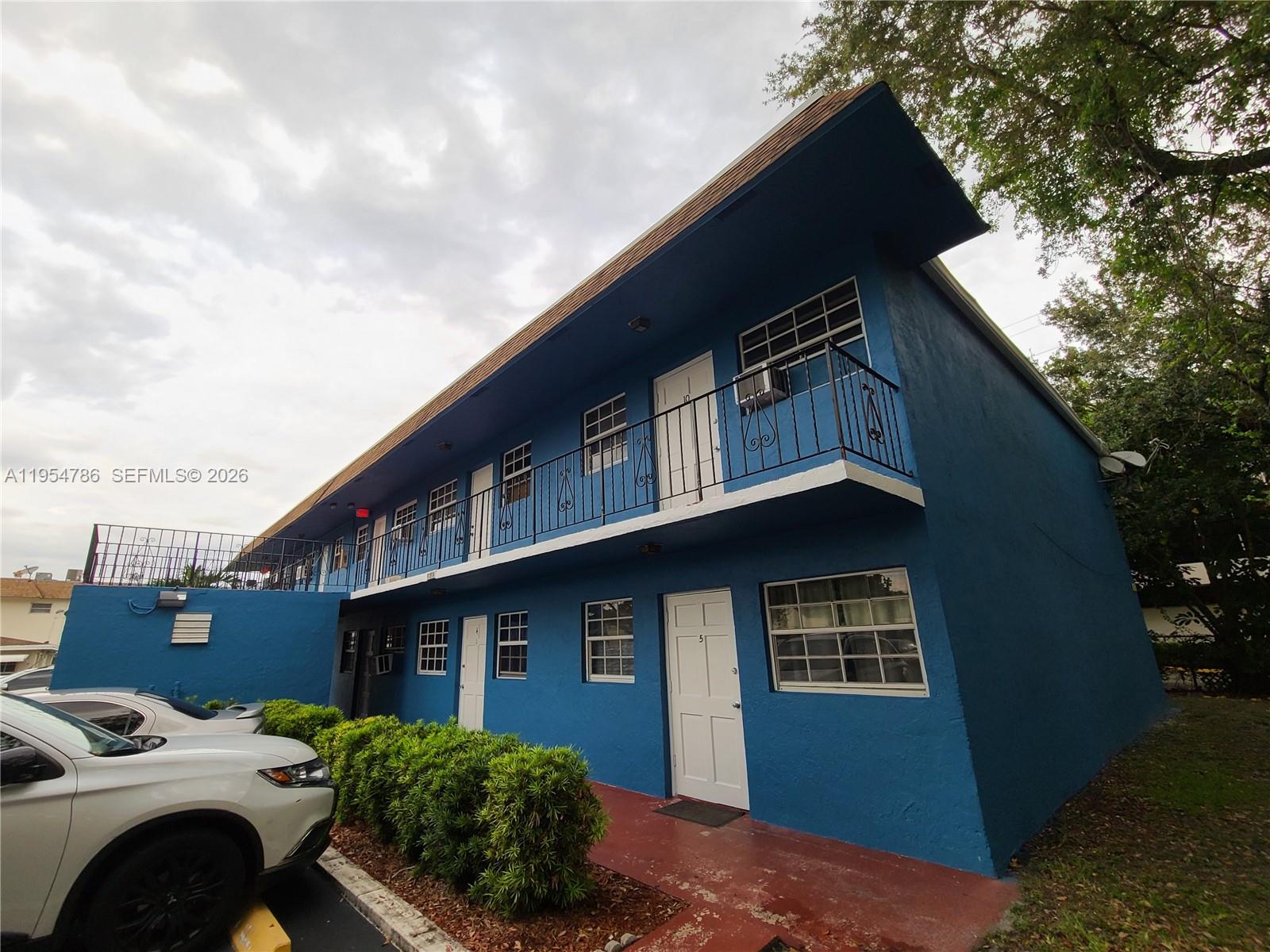 123 N 61st Ave #6 Hollywood, FL 33024