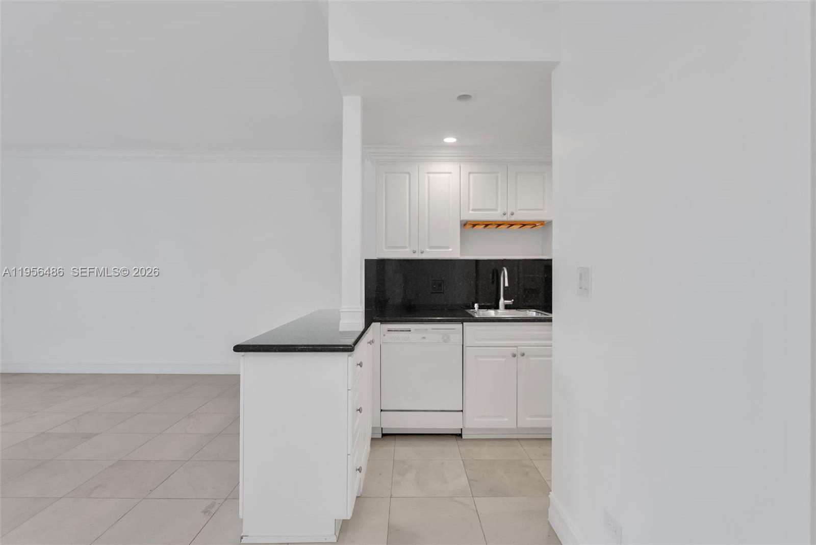 700 Biltmore Way #304 Coral Gables, FL 33134