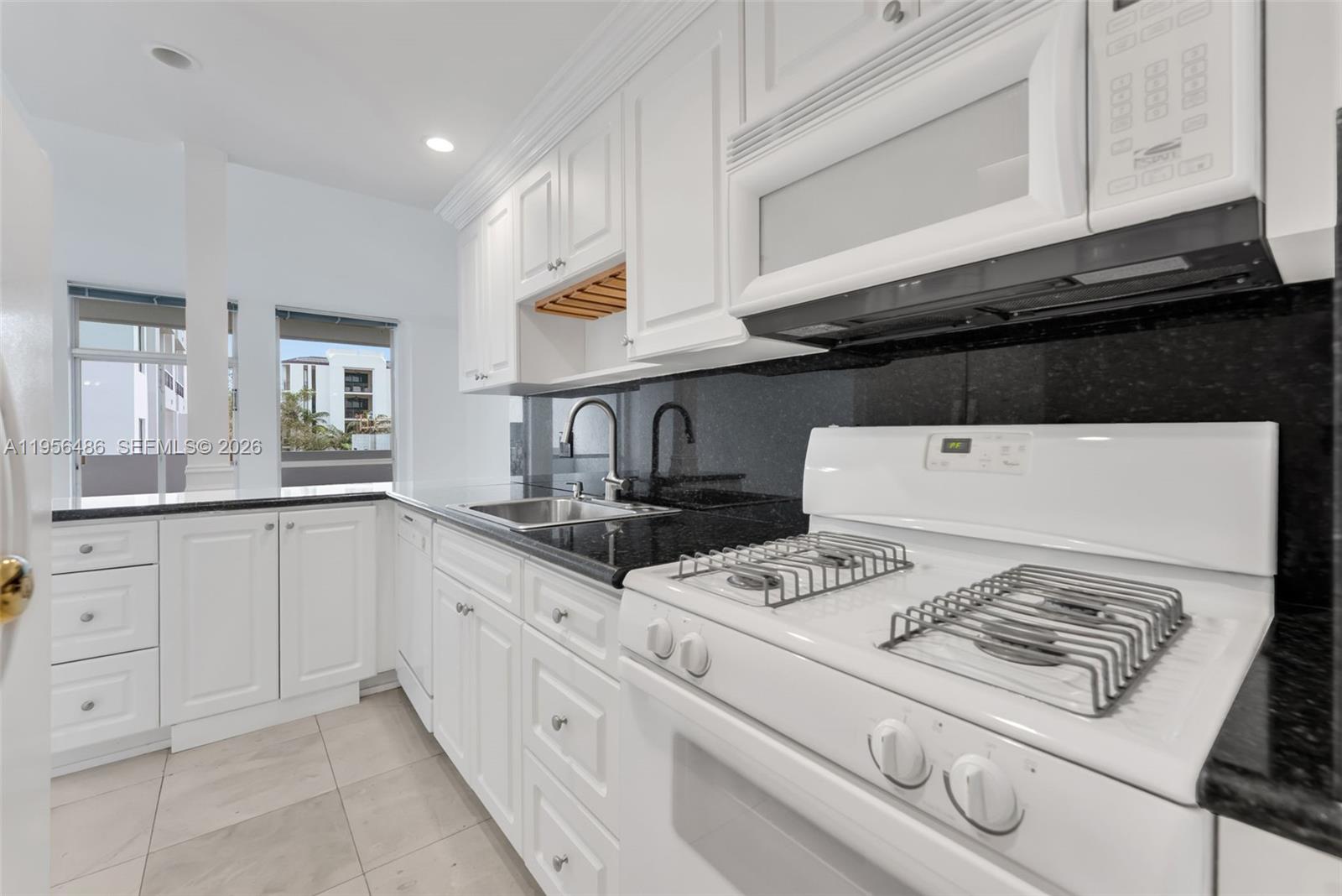 700 Biltmore Way #304 Coral Gables, FL 33134