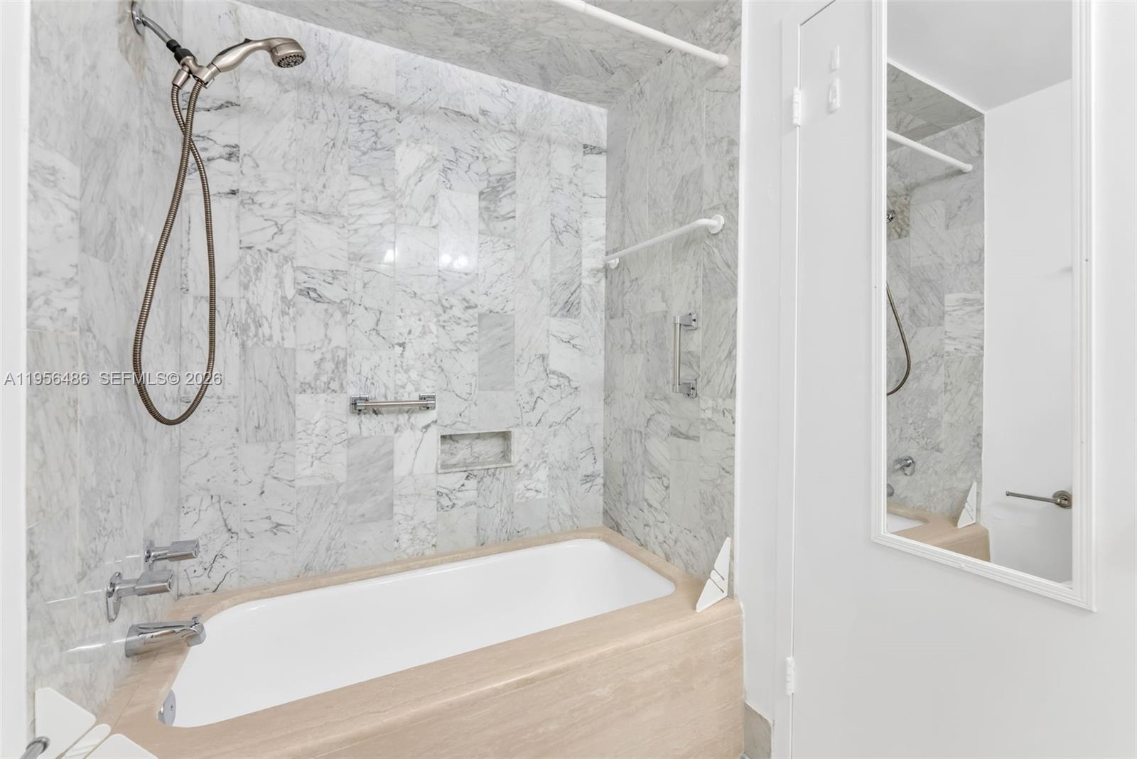 700 Biltmore Way #304 Coral Gables, FL 33134