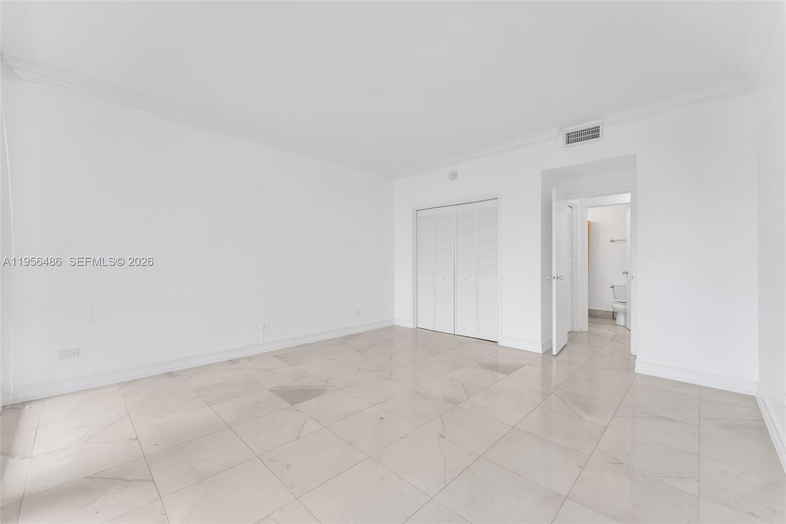 700 Biltmore Way #304 Coral Gables, FL 33134