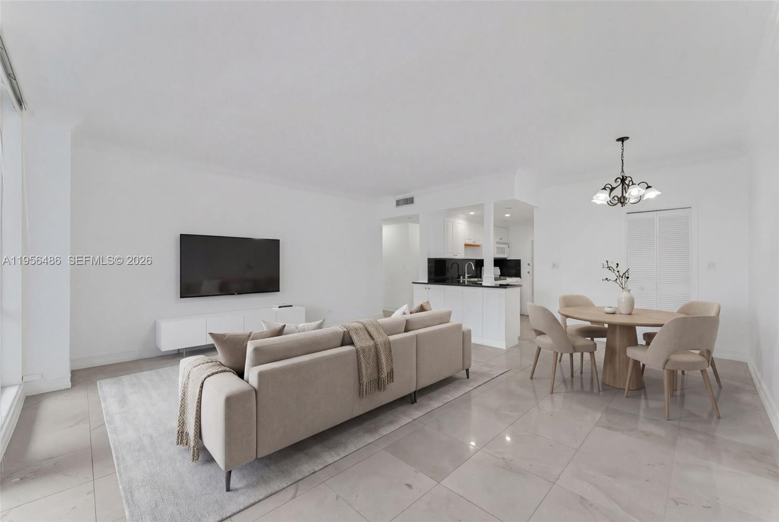 700 Biltmore Way #304 Coral Gables, FL 33134