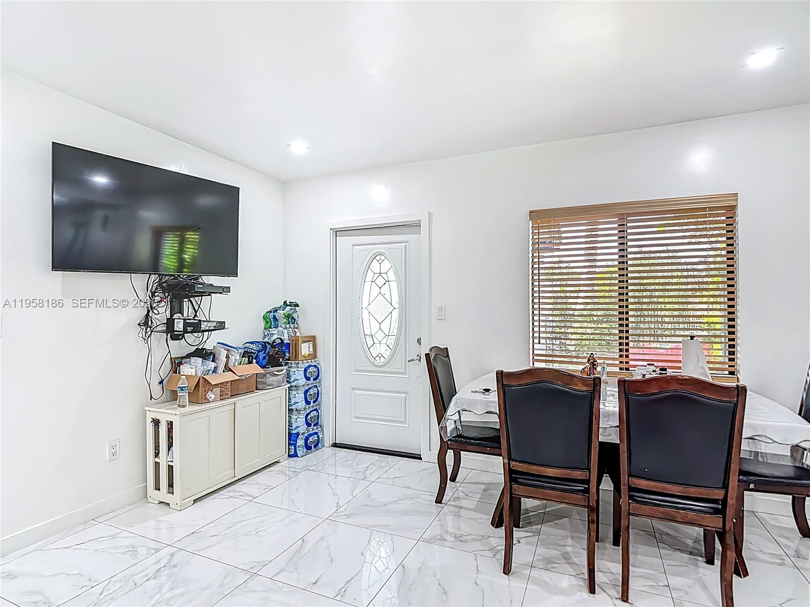 10045 SW 172nd St Miami, FL 33157