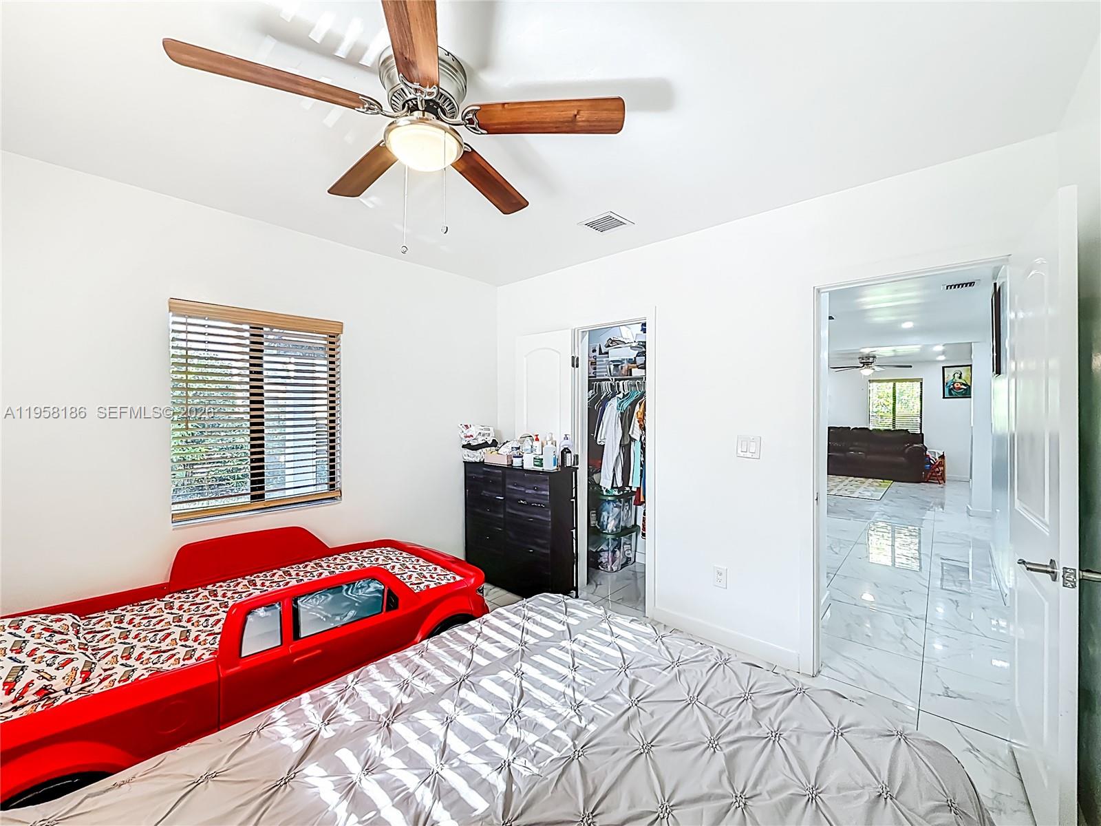 10045 SW 172nd St Miami, FL 33157