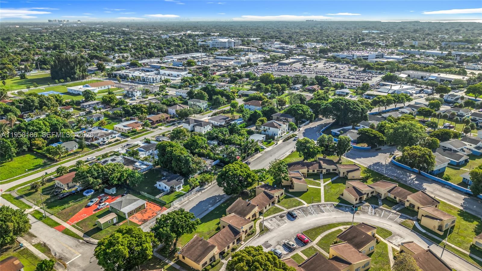 10045 SW 172nd St Miami, FL 33157