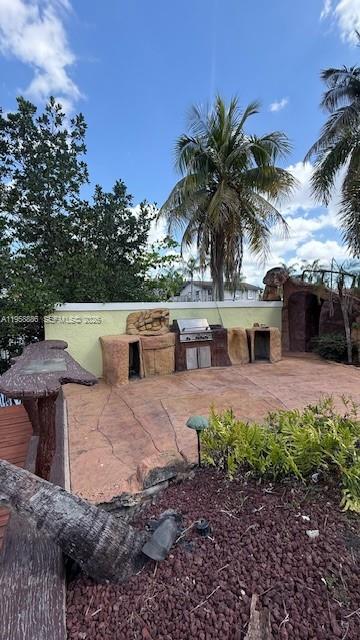 4465 SW 38th Ter Dania Beach, FL 33312